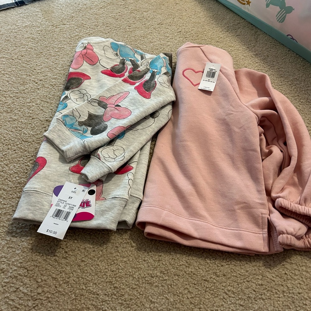 Size 5t sweatshirts